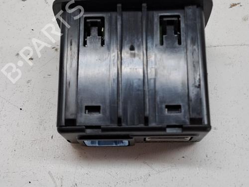 Elektronische module RENAULT MEGANE II Saloon (LM0/1_) 1.5 dCi (LM0F, LM0T, LM2B) | BP28037725M83 