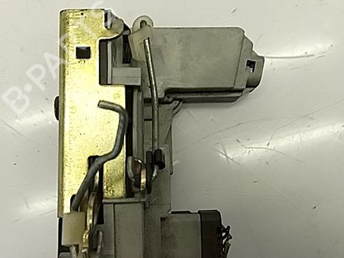 Used Front left lock PEUGEOT 307 (3A/C) 2.0 HDi 135 (136 hp) 29384983