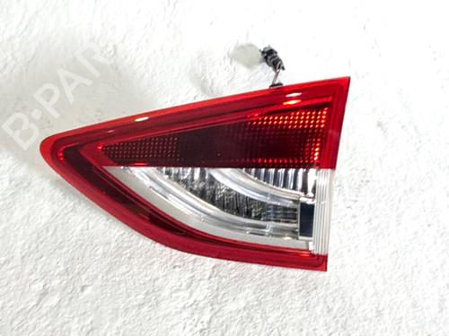 Feu de coffre droit FORD KUGA II (DM2) 2.0 TDCi (140 hp) 31262701