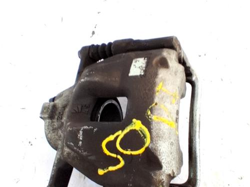 Used Left front brake caliper Left front brake caliper TOYOTA COROLLA Estate (_E21_) 1.8 Hybrid (ZWE211W) (122 hp) 33765801 33765801