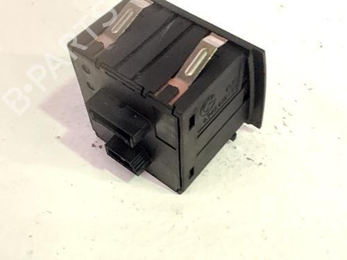 Switch BMW 3 (E90) 320 d | BP35968379I30 - Image 2