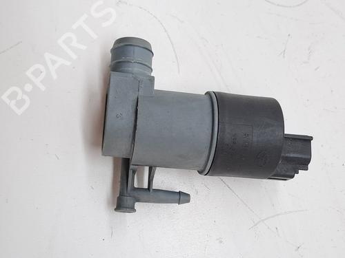 Used Washer pump TOYOTA YARIS (_P13_) 1.0 (KSP130_, KSP130) (69 hp) 26951013
