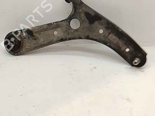 Used Right front suspension arm Right front suspension arm 37437637 37437637