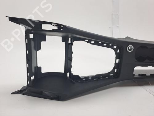 Armrest / Center console SKODA OCTAVIA III (5E3, NL3, NR3) 1.4 TSI | BP23361619I20 