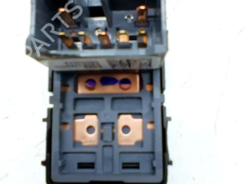 Left rear window switch HYUNDAI i20 III (BC3, BI3) 1.0 T-GDI | BP32720352I29 - Image 3