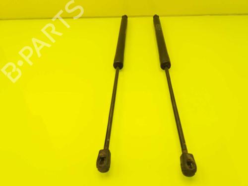 Used Tailgate lift support MERCEDES-BENZ B-CLASS Sports Tourer (W245) B 200 CDI (245.208) (140 hp) 23649670