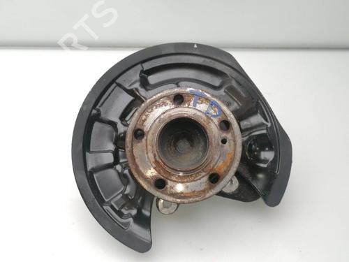 Used Right rear steering knuckle MERCEDES-BENZ A-CLASS (W176) A 180 CDI (176.000) (109 hp) 23936552