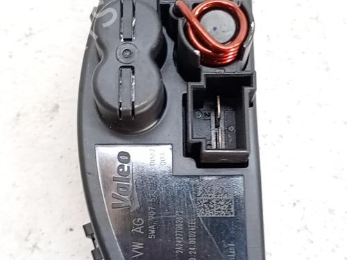 Heater resistor VW GOLF VIII Variant (CG5, DB5) 2.0 TDI | BP40551246M108 - Image 2