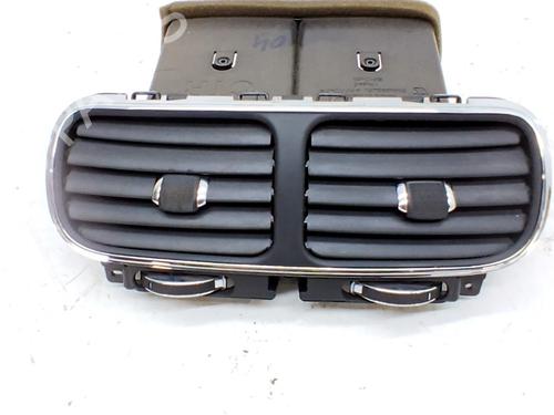 Used Air vent Air vent FIAT FREEMONT (345_) 2.0 JTD (140 hp) 33772339 33772339