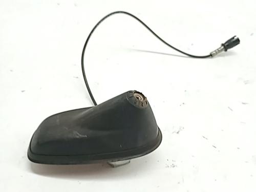 Used Antenna/Base CITROËN C3 Picasso (SH_) 1.6 HDI 90 (92 hp) 30801402