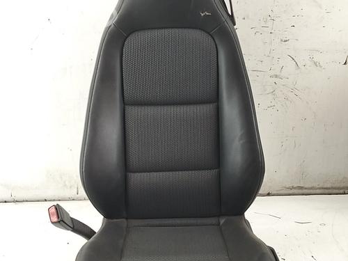 Used Right front seat Right front seat 39557850 39557850
