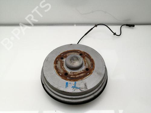 Used Left rear steering knuckle RENAULT CLIO IV (BH_) 1.5 dCi 75 (75 hp) 24129983