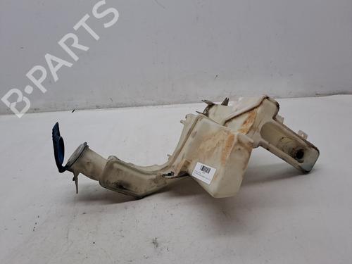 Used Windscreen washer tank VW PASSAT B6 (3C2) 2.0 TDI 16V (140 hp) 23358130