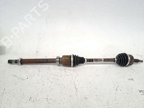 Aandrijfas rechts voor RENAULT MEGANE III Hatchback (BZ0/1_, B3_) 1.2 TCe (BZ2B, BZ11) (116 hp) 27274841