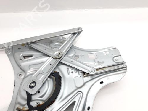 Rudehejsemekanisme ventre foran HYUNDAI ix35 (LM, EL, ELH) 2.0 CRDi (136 hp) 31609499