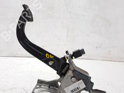 Used Break pedal KIA STONIC (YB) 1.2 CVVT (84 hp) 27175009