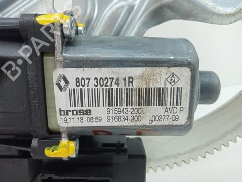 Rudehejsemekanisme Højre foran RENAULT MEGANE III Grandtour (KZ0/1) 1.5 dCi (KZ09, KZ0D, KZ1G, KZ29, KZ14, KZ1W, KZ10, KZ1F,... | BP28957933C23 