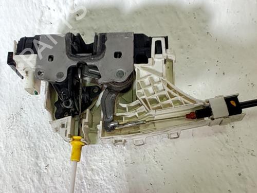 Used Front right lock Front right lock MERCEDES-BENZ SPRINTER 3-t Van (B906) 211 CDI (906.611, 906.613) (109 hp) 33764897 33764897