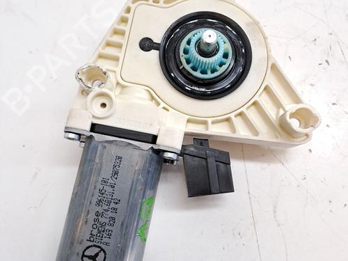 Right front window motor MERCEDES-BENZ B-CLASS Sports Tourer (W245) B 200 CDI (245.208) | BP27672709E20