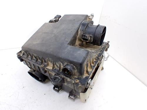 Used Air filter box Air filter box VW AMAROK (2HA, 2HB, S1B, S6B, S7A, S7B, AGD) 2.0 BiTDI (163 hp) 33761447 33761447