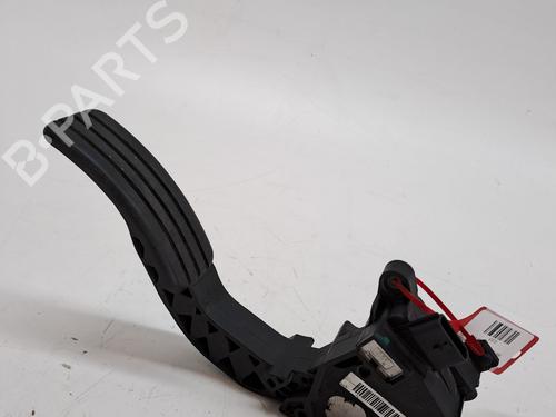 Used Pedal RENAULT TRAFIC III Van (FG_) 1.6 dCi 90 (FGME) (90 hp) 26950656