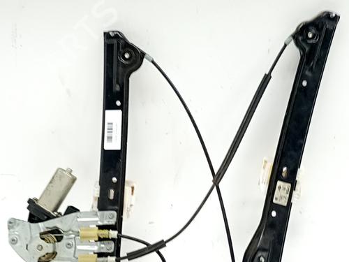Vindusheismekanisme høyre foran MINI MINI COUNTRYMAN (R60) One D (90 hp) 32008470