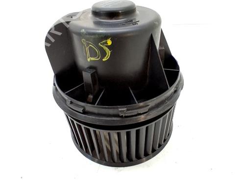 Used Heater blower motor FORD KUGA I 2.0 TDCi (140 hp) 29991212