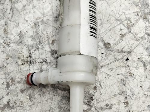 Used Washer pump Washer pump MERCEDES-BENZ C-CLASS (W204) C 220 CDI (204.008) (170 hp) 40525296 40525296