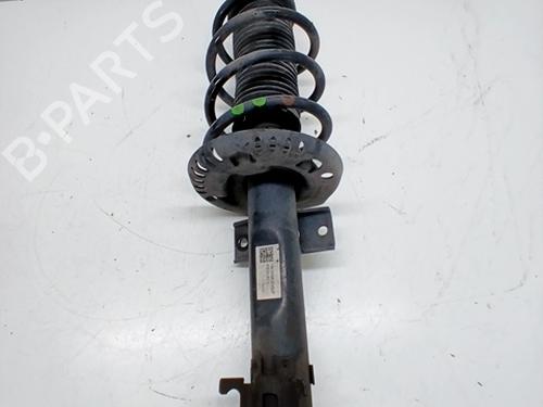 Venstre fortil støddæmper AUDI A1 Sportback (8XA, 8XF) 1.2 TFSI (86 hp) 29991672