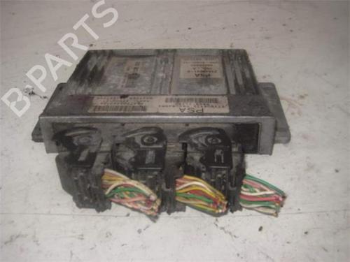 Calculateur moteur (ecu) PEUGEOT 306 Hatchback (7A, 7C, N3, N5) 1.4 (75 hp) 25459832