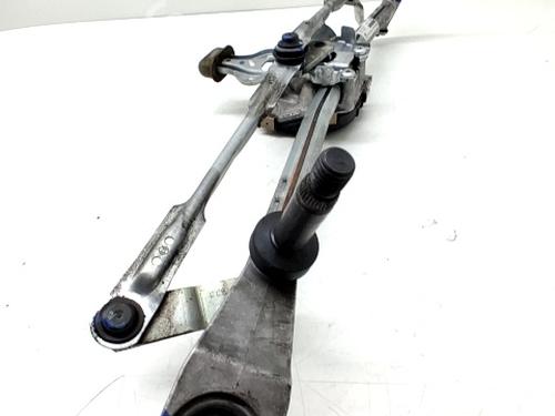 Used Front wiper motor PEUGEOT 3008 II SUV (MC_, MR_, MJ_, M4_) 1.5 BlueHDi 130 (131 hp) 30294377