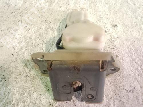Used Tailgate lock SUZUKI SX4 (EY, GY) 1.6 VVT (RW416, YA21S) (107 hp) 30921117