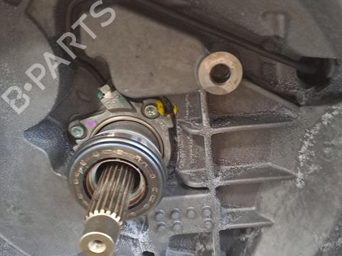 Gearbox OPEL VECTRA C GTS (Z02) 1.9 CDTI (F68) | BP25457453M3 