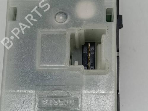 Left front window switch NISSAN QASHQAI I (J10, NJ10) 1.6 | BP25456109I27