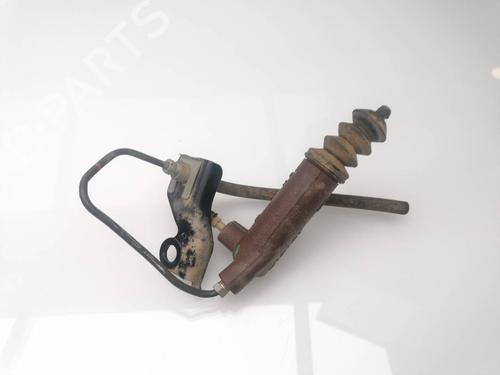 Clutch slave cylinder TOYOTA HILUX VIII Pickup (_N1_) 2.4 D 4WD (GUN125_, GUN125R) | BP26315899M113