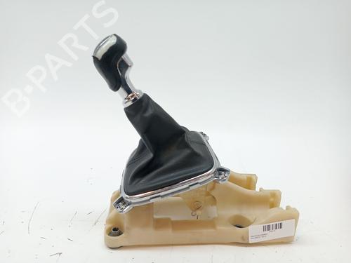 Used Gear lever KIA CEE'D (JD) 1.4 CVVT (100 hp) 23362105