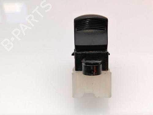 Right rear window switch RENAULT KADJAR (HA_, HL_) 1.5 dCi 110 (HLA3) | BP23935575I28 