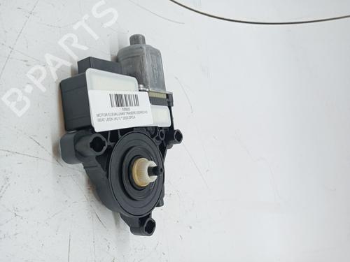 Right rear window motor SEAT LEON ST (5F8) 1.5 TSI | BP23371581E22 