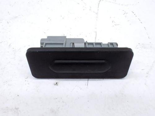 Tailgate handle DACIA DUSTER (HM_) 1.6 SCe 115 (HMM1) | BP40548547C132 - Image 3