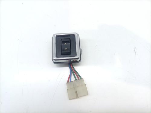 Used Right front window switch Right front window switch 38317863 38317863