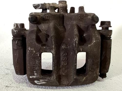 Venstre bremsekaliber foran MITSUBISHI PAJERO III (V7_W, V6_W) 3.2 Di-D (V68W) (160 hp) 32257940