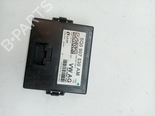 Used Electronic module VW GOLF VII (5G1, BQ1, BE1, BE2) 2.0 TDI (150 hp) 28037015