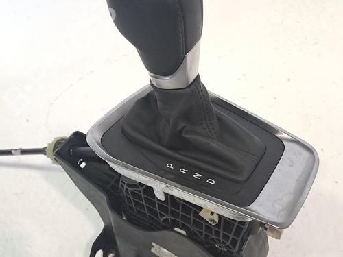 Gear lever RENAULT CAPTUR II (HF_) TCe 140 (HFN0) | BP25783806M90 