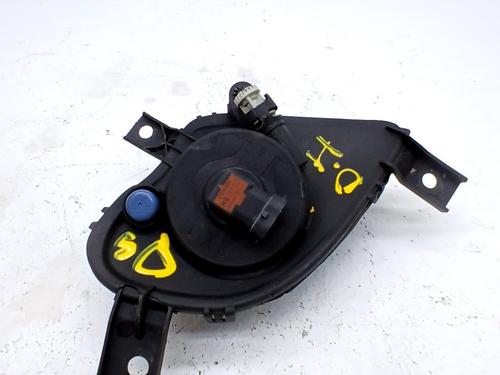 Left front fog light BMW 3 (E90) 320 d | BP38419336C30 - Image 2