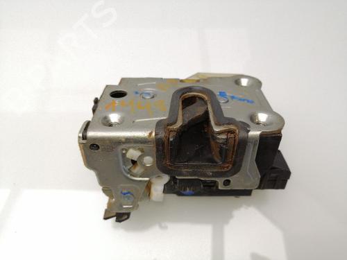 Used Front right lock DACIA DUSTER (HS_) 1.5 dCi (109 hp) 23650582