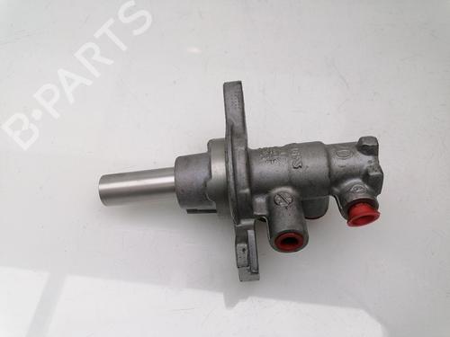 Used Brake master cylinder FORD TOURNEO COURIER B460 MPV 1.0 EcoBoost (100 hp) 26169252