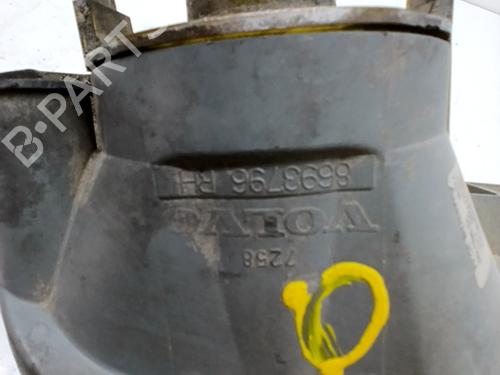 Right front fog light VOLVO XC90 I (275) T6 AWD | BP30920200C31