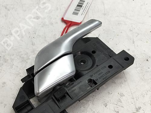 Used Front right interior door handle Front right interior door handle 39555809 39555809