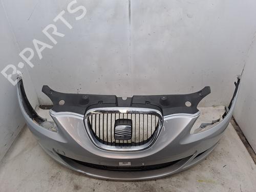 Used Front bumper SEAT LEON (1P1) 1.9 TDI (90 hp) 23283139