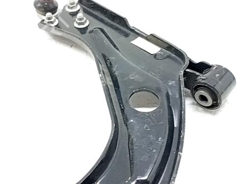 left-front-suspension-arm-citroen-berlingo-er_-ec_-2018-33762078 main image